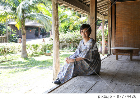 旅女子 琉球古民家 里帰り 実家 古民家 旅女子 琉球古民家 里帰り 実家 古民家 87774426