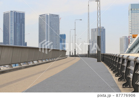 都心への幹線道路 都市イメージ 都心への幹線道路 都市イメージ 87776906