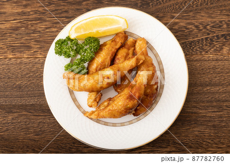 鶏皮餃子 鶏皮ギョーザ (揚げ) 鶏皮餃子 鶏皮ギョーザ (揚げ) 87782760