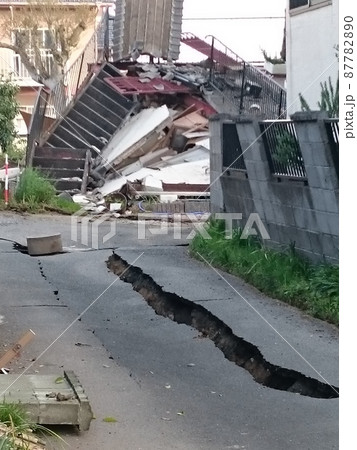 熊本地震 87782890
