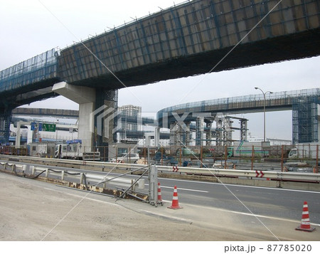 建設中の道路(高速道路) 87785020