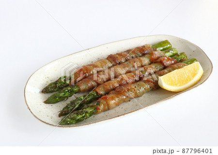 グリーンアスパラの肉巻き 87796401