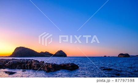 海辺の夕景 海辺の夕景 87797598