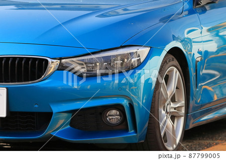 車のヘッドライト イメージ 車のヘッドライト イメージ 87799005