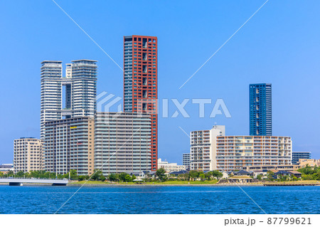御島水域の風景(香椎海岸遊歩道からのアイランドシティ) 【福岡市東区】 御島水域の風景(香椎海岸遊歩道からのアイランドシティ) 【福岡市東区】 87799621