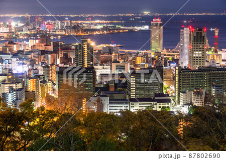《兵庫県》神戸都市風景・諏訪山公園の夜明け 87802690