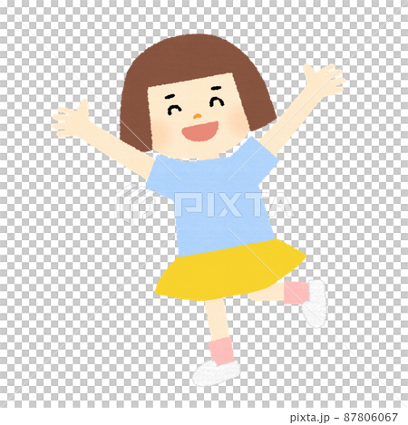 バンザイをしてよろこんでいる女の子 87806067