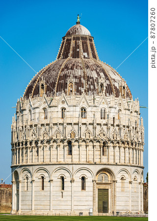 Battistero di San Giovanni - Pisa Baptistery in Piazza dei Miracoli Tuscany Italy 87807260