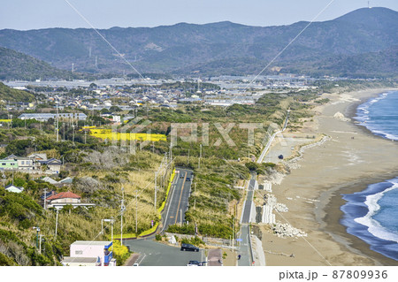 渥美半島、高台より堀切町方面を望む 渥美半島、高台より堀切町方面を望む 87809936