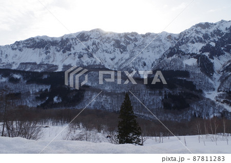 プロ登山家が愛する鳥甲山 87811283