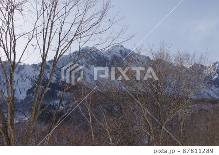 プロ登山家が愛する鳥甲山 プロ登山家が愛する鳥甲山 87811289