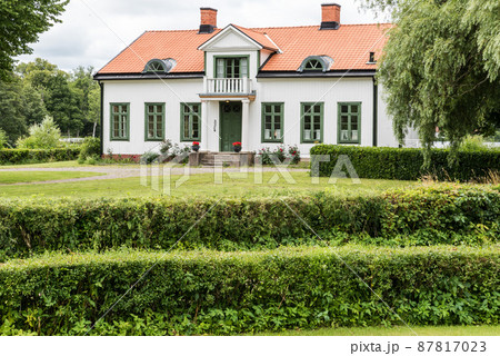 Forsmark, Osthammar - Sweden - Luxuriuous cottage  house with cultivated gardens 87817023