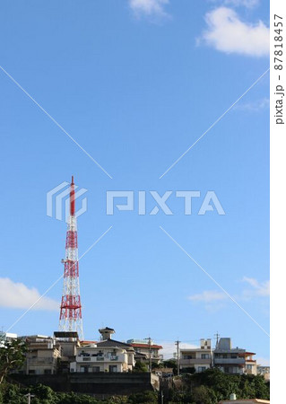 沖縄県豊見城市にある「豊見城高安テレビ・FM送信所」 沖縄県豊見城市にある「豊見城高安テレビ・FM送信所」 87818457