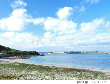 沖縄県 与那国島 祖納港 87819332