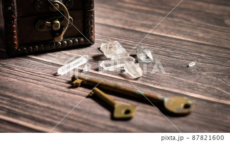 宝物のイメージ 宝物のイメージ 87821600