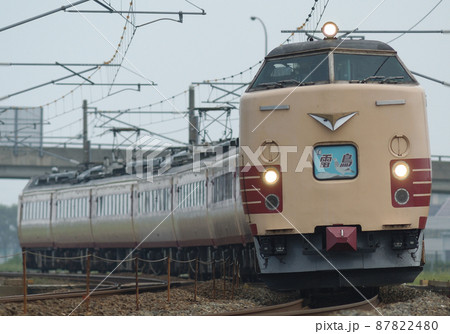 北陸本線　加賀笠間－美川　JR西日本　485系　Y31+Y33編成（金沢）　雷鳥 87822480