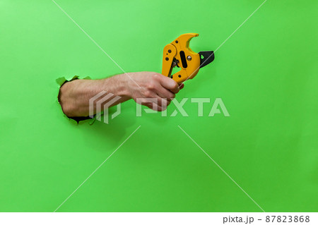 Plastic pipe cutting tool 87823868