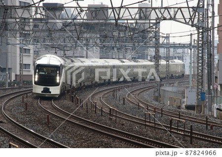 E001系　TRAIN SUITE四季島 87824966