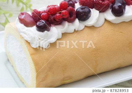 フルーツロールケーキ フルーツロールケーキ 87828953