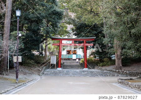 鳥居 87829027
