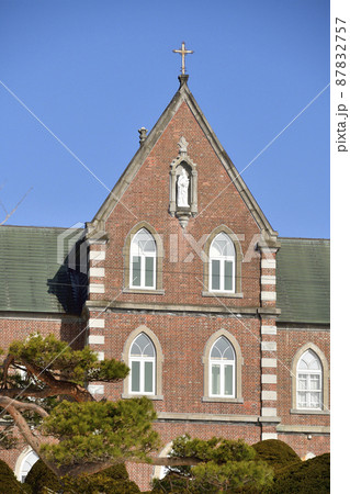 早春の北海道北斗市でトラピスト男子修道院の風景を撮影 早春の北海道北斗市でトラピスト男子修道院の風景を撮影 87832757