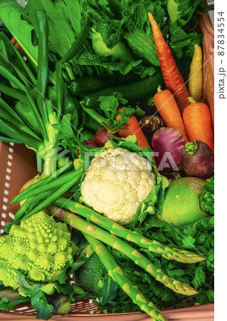 野菜のかご盛り 春野菜 野菜のかご盛り 春野菜 87834554