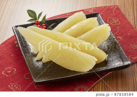 お正月おせち料理の定番 味付け数の子 お正月おせち料理の定番 味付け数の子 87838584