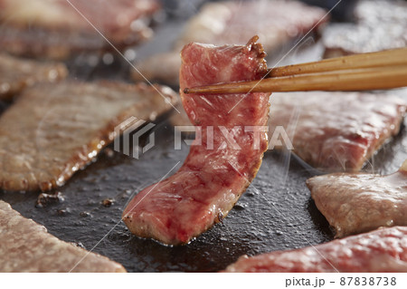 食欲そそる焼肉 食欲そそる焼肉 87838738