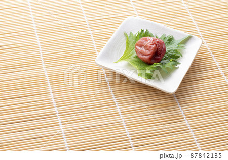 梅干し 87842135