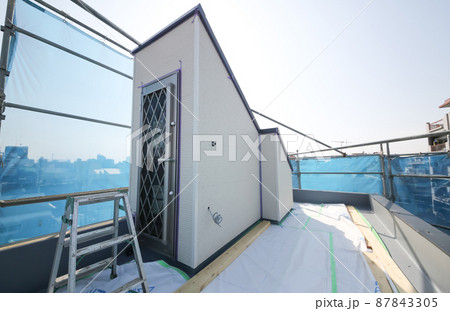 3階建 新築木造住宅 建築現場 屋上 3階建 新築木造住宅 建築現場 屋上 87843305