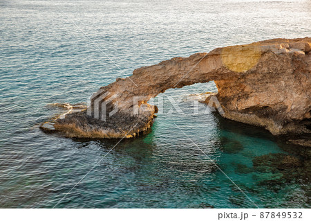 Ayia Napa Love Bridge rocky coastline seafront, Cyprus. 87849532