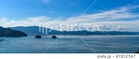 瀬戸内海のパノラマ風景、とびしま海道 豊島から本州方面を望む 瀬戸内海のパノラマ風景、とびしま海道 豊島から本州方面を望む 87852567