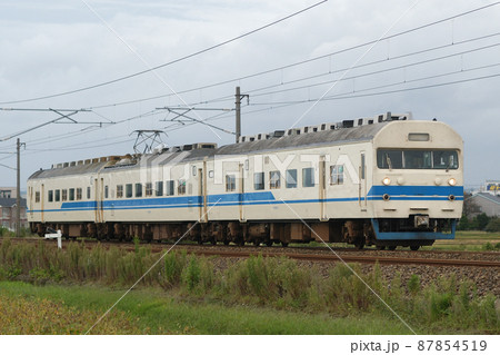 北陸本線 野々市-松任 JR西日本 419系 D04編成(福井) 北陸本線 野々市-松任 JR西日本 419系 D04編成(福井) 87854519