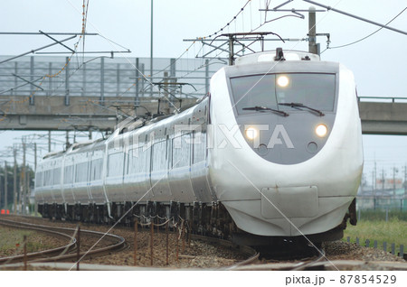 北陸本線 加賀笠間-美川 JR西日本 681系 T02+T36+T35編成(金沢) サンダーバード 北陸本線 加賀笠間-美川 JR西日本 681系 T02+T36+T35編成(金沢) サンダーバード 87854529