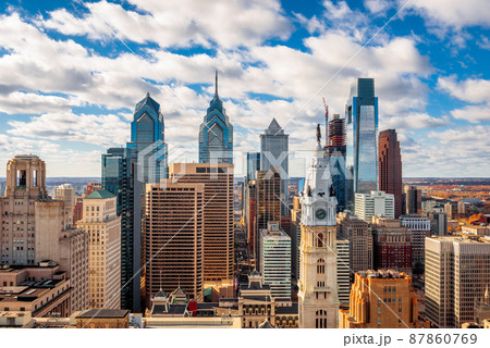 Philadelphia, Pennsylvania, USA Downtown 87860769