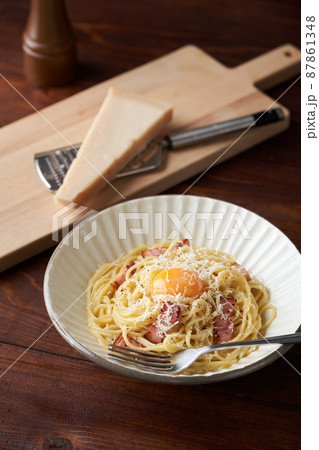 カルボナーラ 87861348