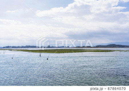 松川浦桟橋からの風景　海苔の養殖棚　福島県相馬市 87864070