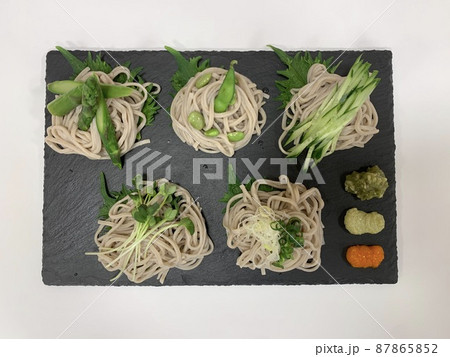 緑一色の五天蕎麦 緑一色の五天蕎麦 87865852