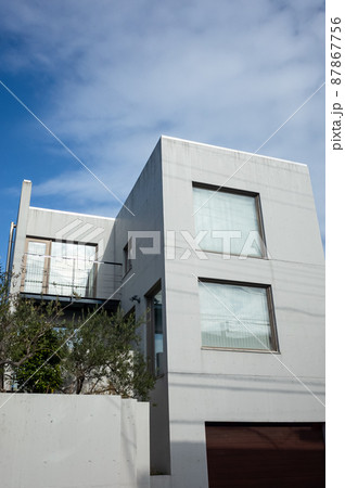 コンクリート打ち放しのモダン住宅 コンクリート打ち放しのモダン住宅 87867756