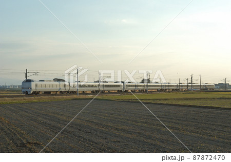 北陸本線　美川－加賀笠間　JR西日本　683系　T編成（金沢）　サンダーバード 87872470