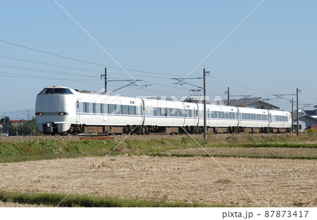 北陸本線 野々市-松任 JR西日本 683系 S08編成(金沢) しらさぎ 北陸本線 野々市-松任 JR西日本 683系 S08編成(金沢) しらさぎ 87873417