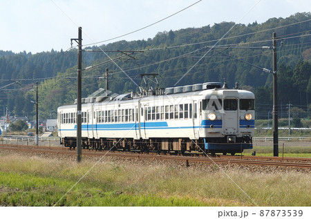 北陸本線 牛ノ谷-大聖寺 JR西日本 475系 A14編成(金沢) 北陸本線 牛ノ谷-大聖寺 JR西日本 475系 A14編成(金沢) 87873539