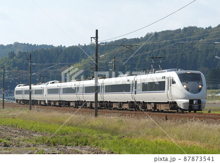 北陸本線 牛ノ谷-大聖寺 JR西日本 683系 S08+S23編成(金沢) しらさぎ 北陸本線 牛ノ谷-大聖寺 JR西日本 683系 S08+S23編成(金沢) しらさぎ 87873541
