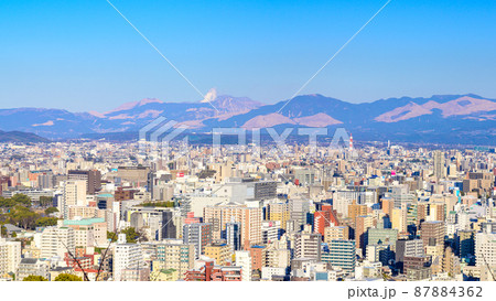 一望景色(熊本市)「阿蘇山を背景にビジネス街・繁華街・熊本市パノラマ風景」2022年(2月末)花岡山 一望景色(熊本市)「阿蘇山を背景にビジネス街・繁華街・熊本市パノラマ風景」2022年(2月末)花岡山 87884362