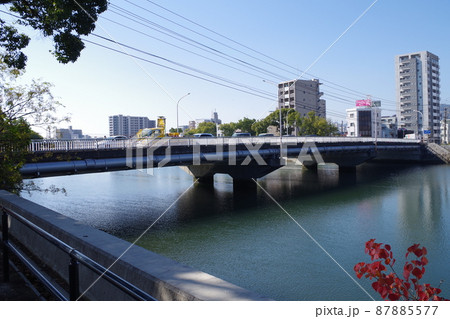 天満川に架かる中広橋の景色 天満川に架かる中広橋の景色 87885577