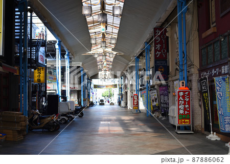 近鉄四日市駅前商店街の風景 87886062