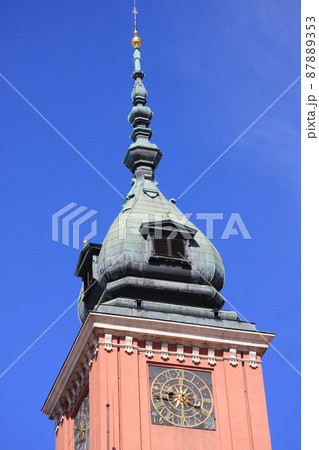 Warsaw Royal castle clock tower, Poland  87889353