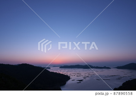 《岡山県》晴れの日、虫明迫門の曙の風景 87890558