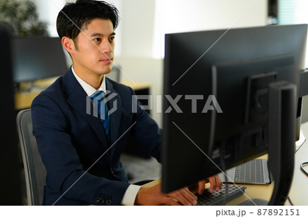 ビジネスシーン 87892151