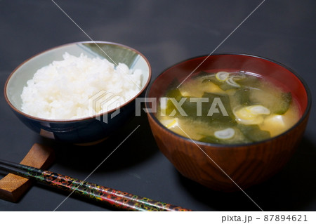 ご飯とみそ汁 ご飯とみそ汁 87894621